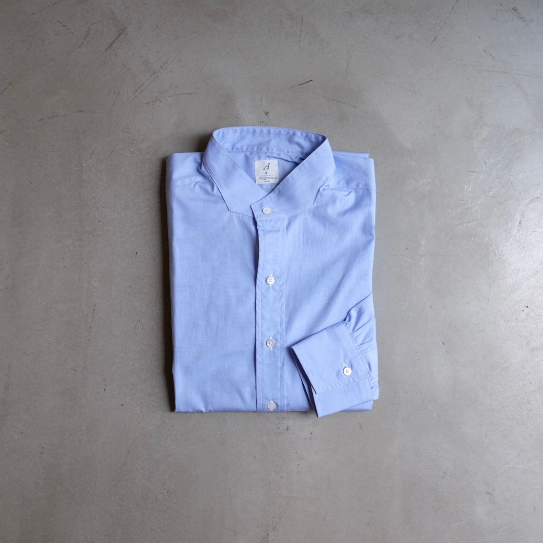 BAND COLLAR SHIRTS END ON END